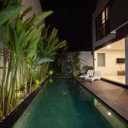 Villa The Kamojang Jimbaran Kuta Lombok Esterno foto